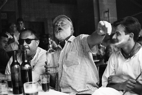 Ernest Hemingway Paris'te